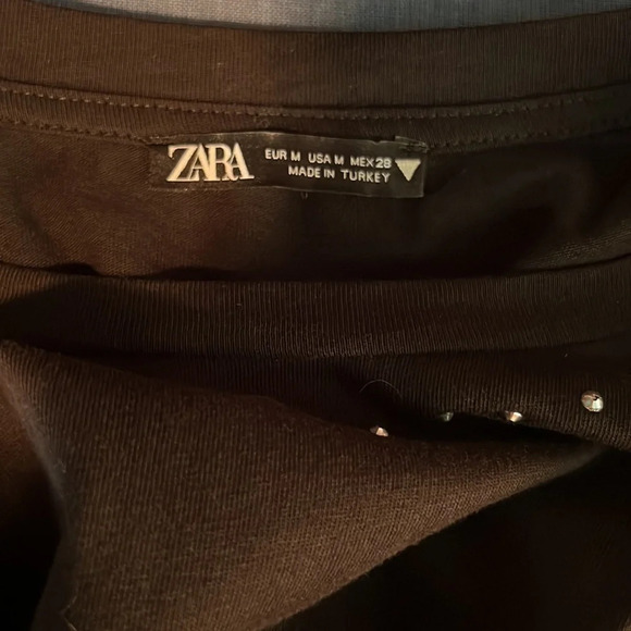 Zara, M, soft black cotton T-shirt studded accents around the collar and sleeves - Picture 7 of 8